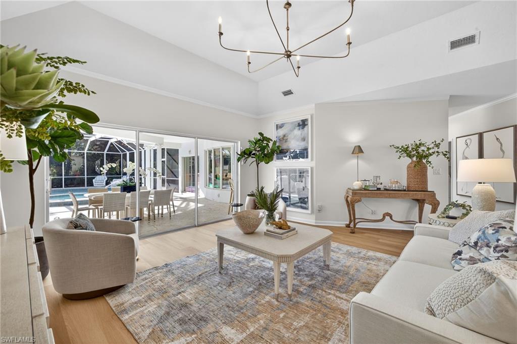 MAHOGANY BEND - Residential