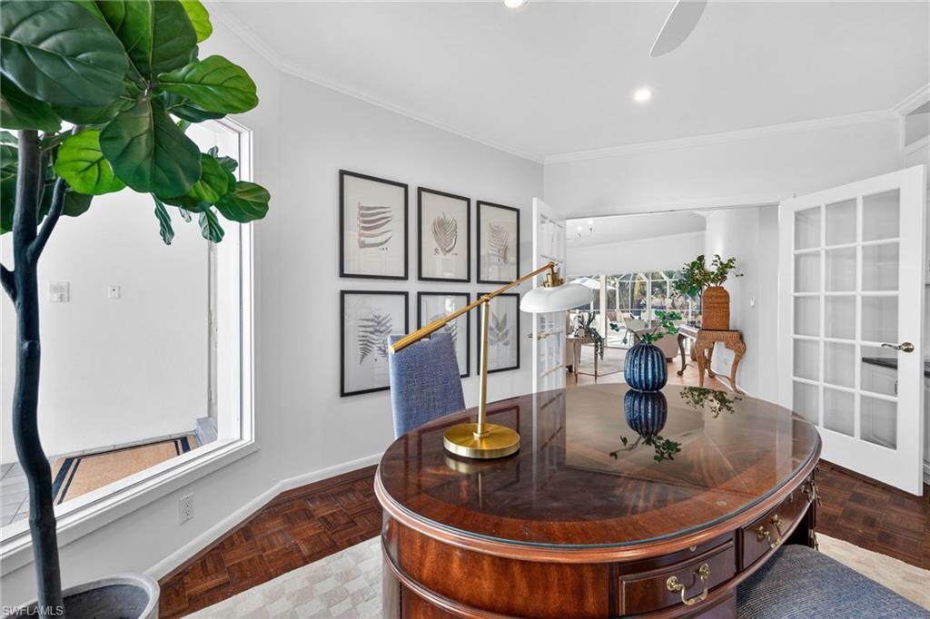 MAHOGANY BEND - Residential