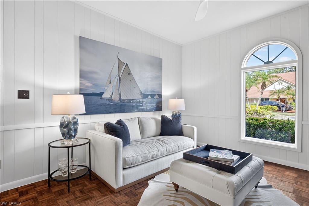 MAHOGANY BEND - Residential