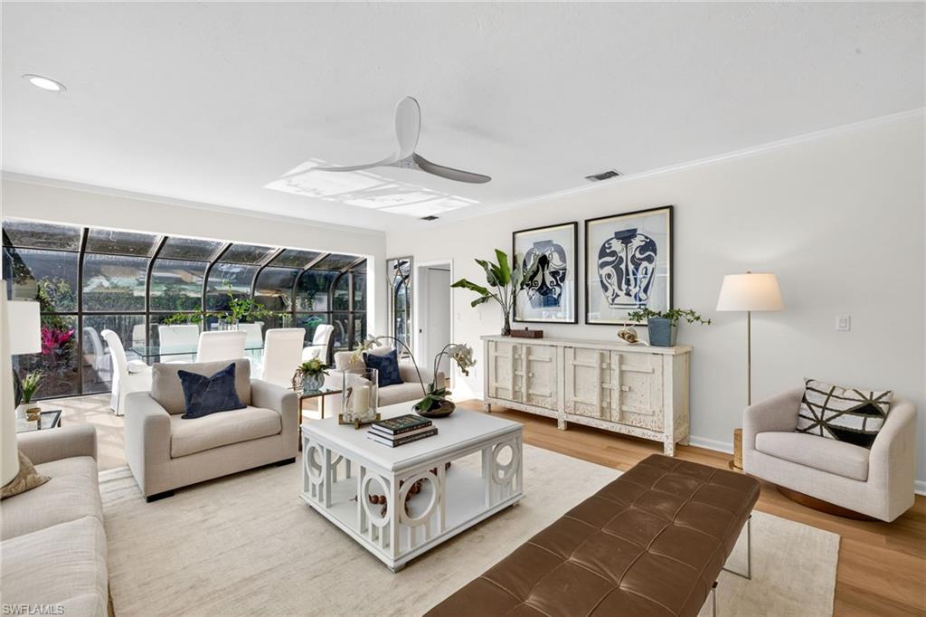 MAHOGANY BEND - Residential