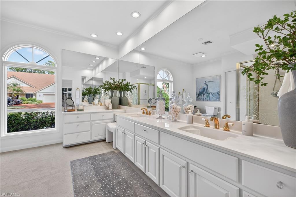 MAHOGANY BEND - Residential