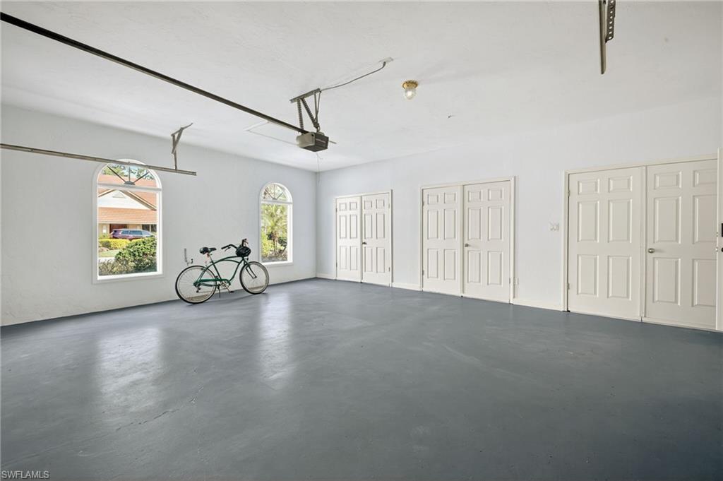 MAHOGANY BEND - Residential