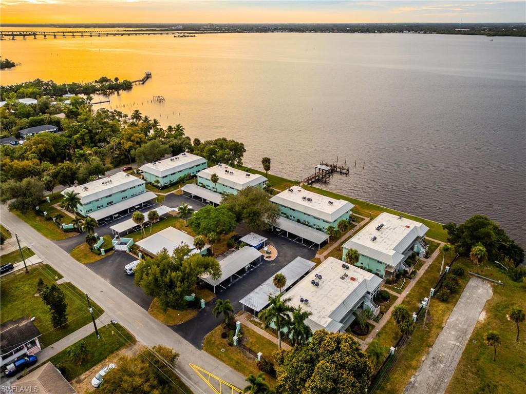 RIVER GARDEN CONDOMINIUM - Residential