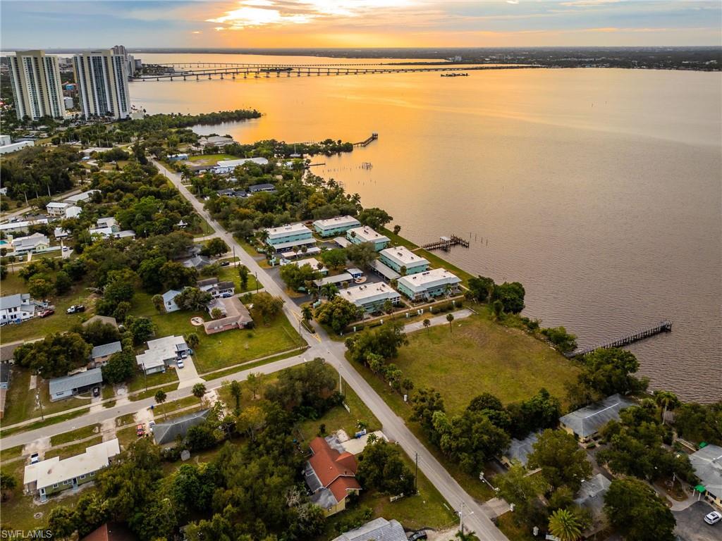 RIVER GARDEN CONDOMINIUM - Residential