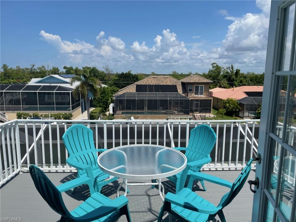 ISLES OF CAPRI - Residential