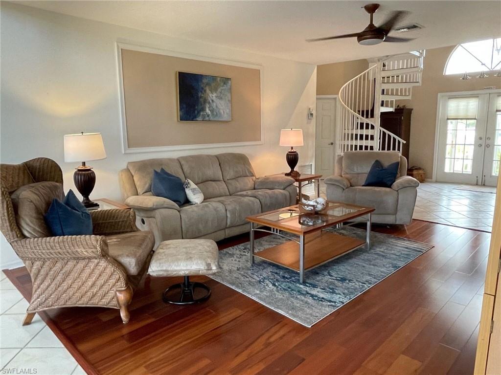 ISLES OF CAPRI - Residential