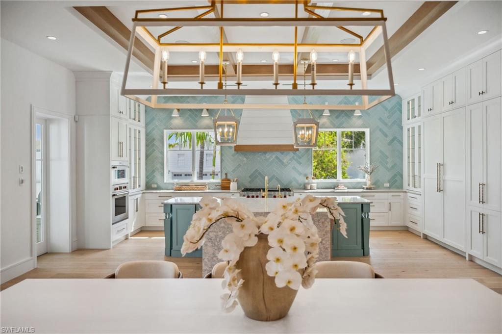 OLDE NAPLES - Residential