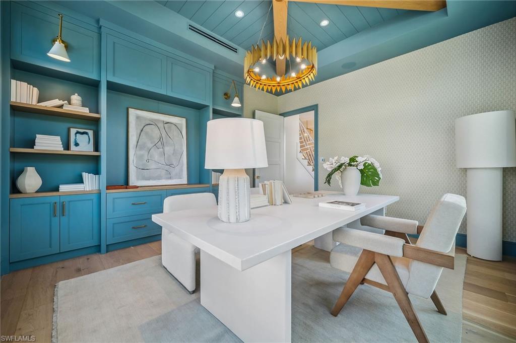 OLDE NAPLES - Residential