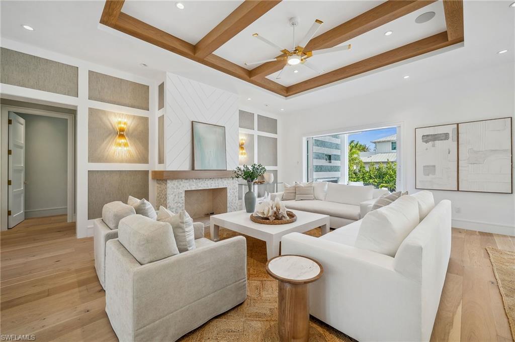 OLDE NAPLES - Residential