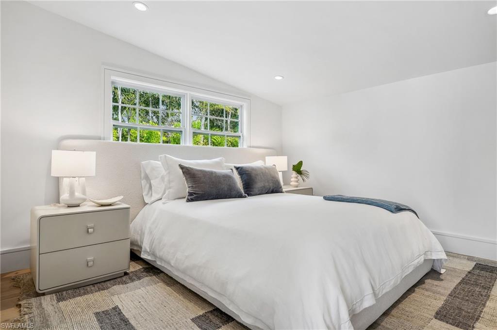 OLDE NAPLES - Residential