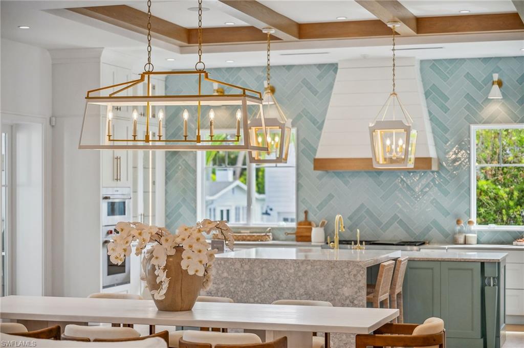 OLDE NAPLES - Residential