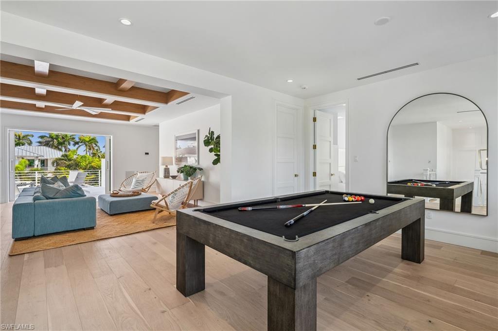 OLDE NAPLES - Residential