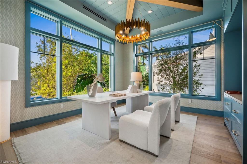 OLDE NAPLES - Residential