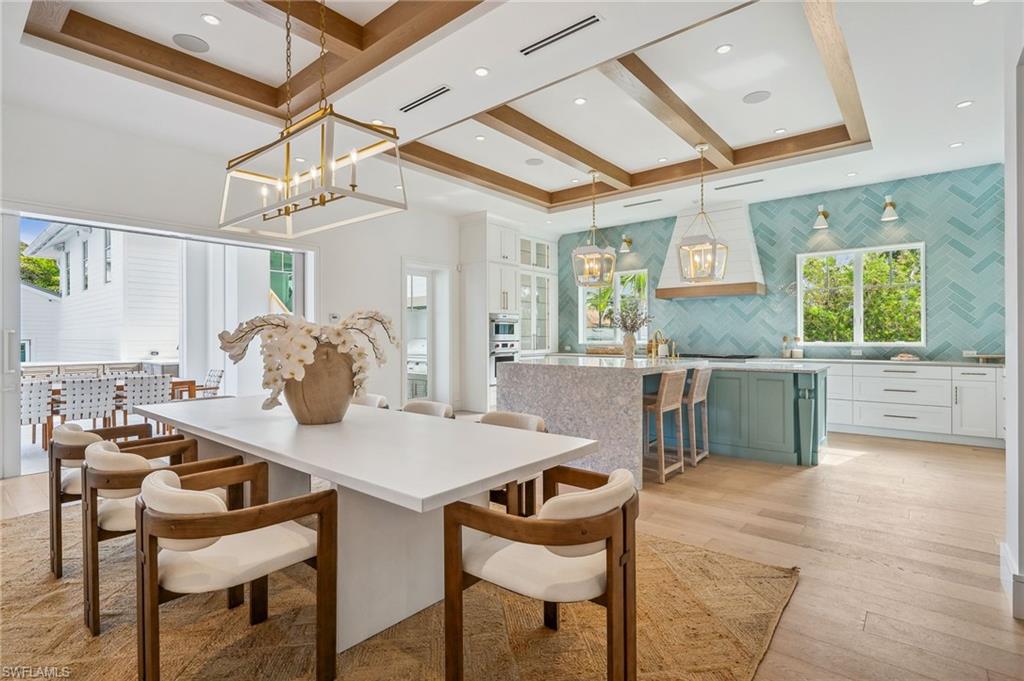 OLDE NAPLES - Residential