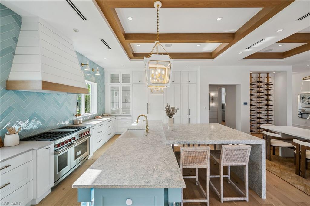 OLDE NAPLES - Residential