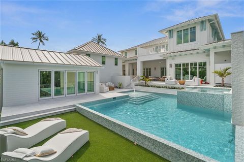 187 10th AVE S NAPLES FL 34102