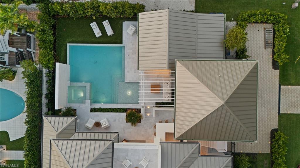 OLDE NAPLES - Residential