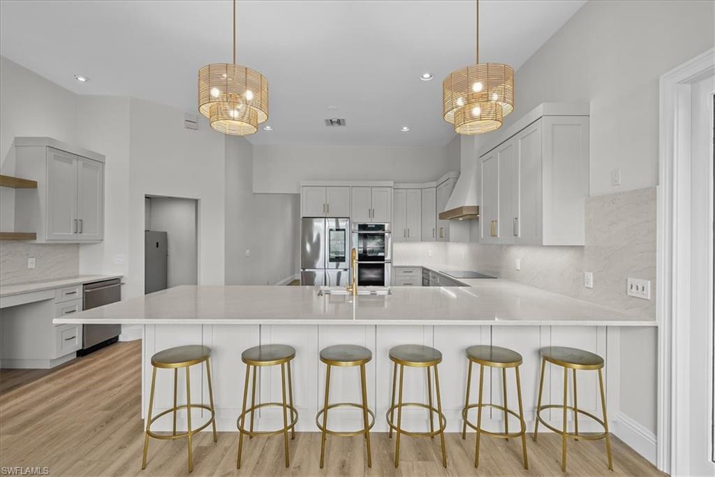 7985 Beaumont CT