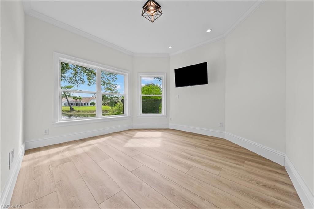 MONTEREY - Residential