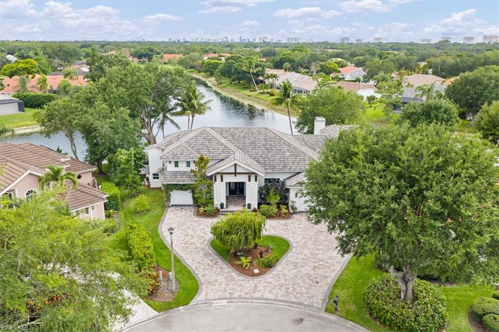 7985 Beaumont CT