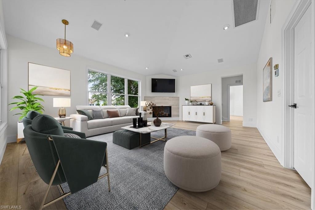 MONTEREY - Residential
