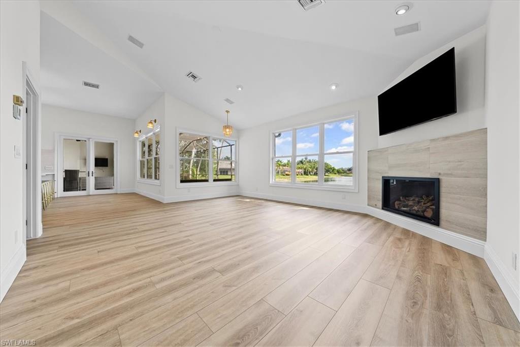 MONTEREY - Residential