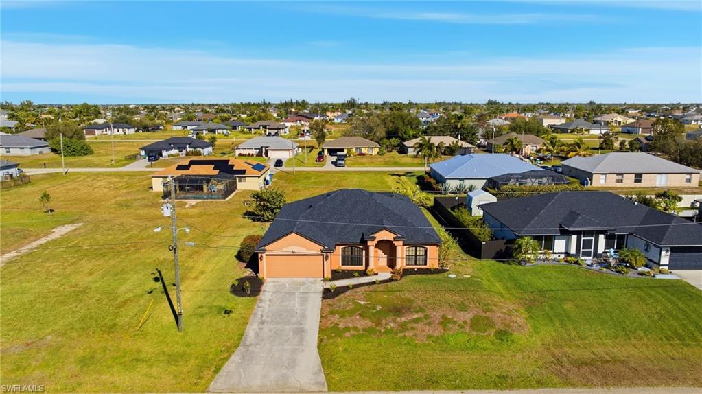 CAPE CORAL - Residential