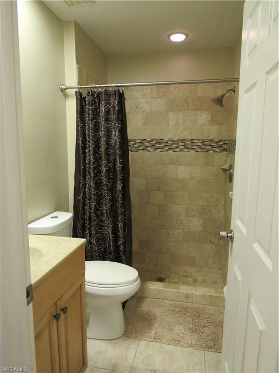 WORLD TENNIS CENTER - Residential Lease