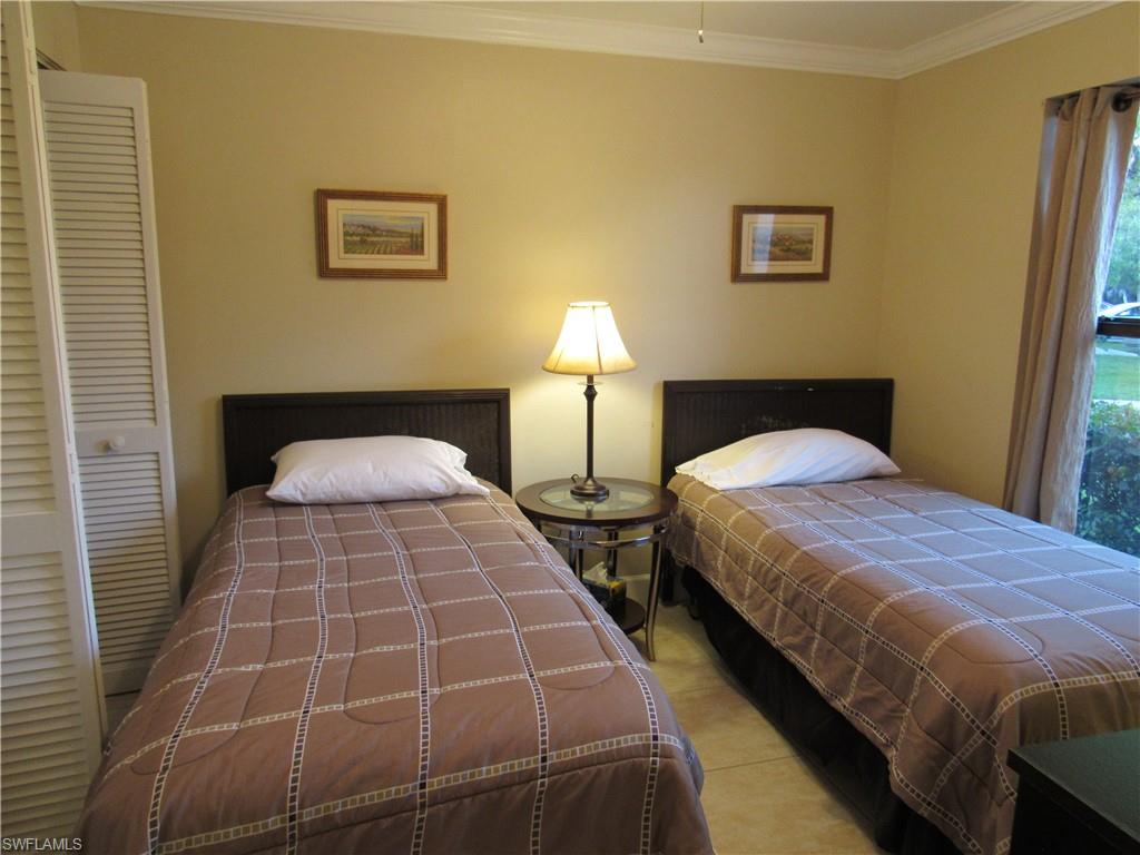 WORLD TENNIS CENTER - Residential Lease