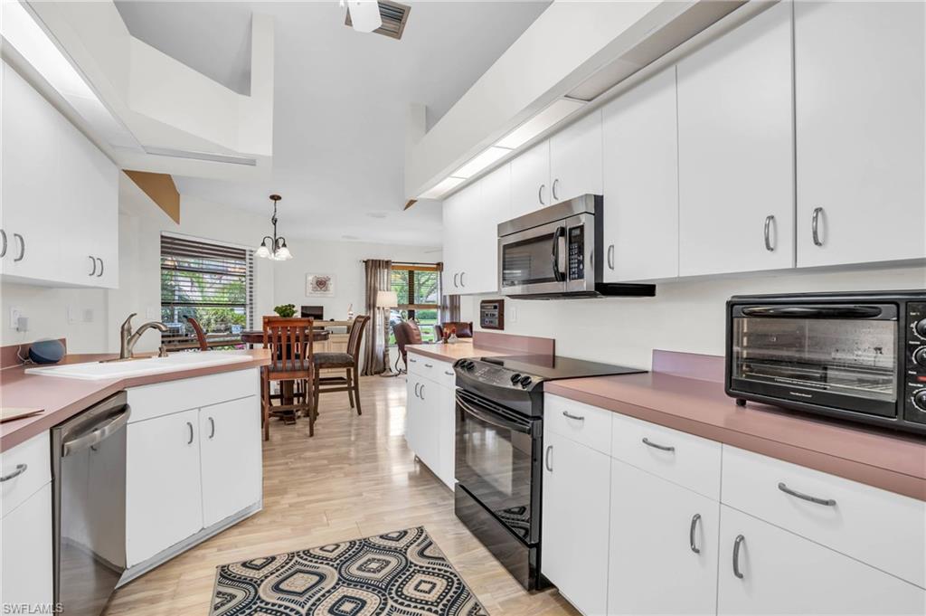 CYPRESS CHASE - Residential