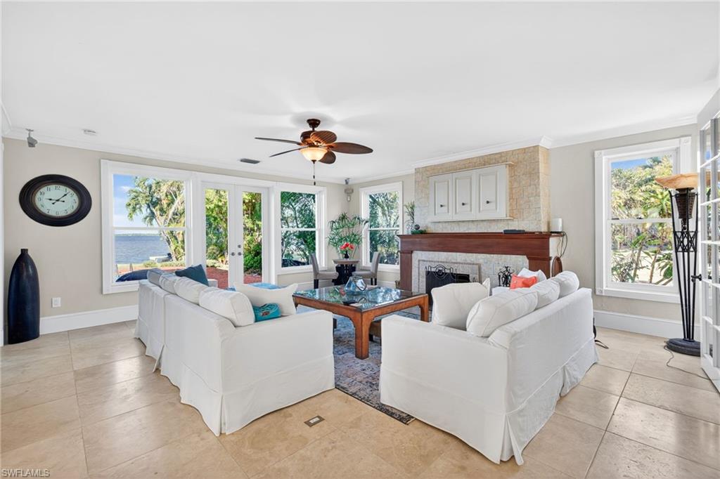 VALENCIA TERRACE - Residential