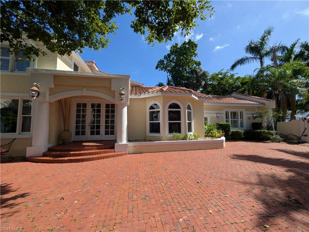 VALENCIA TERRACE - Residential