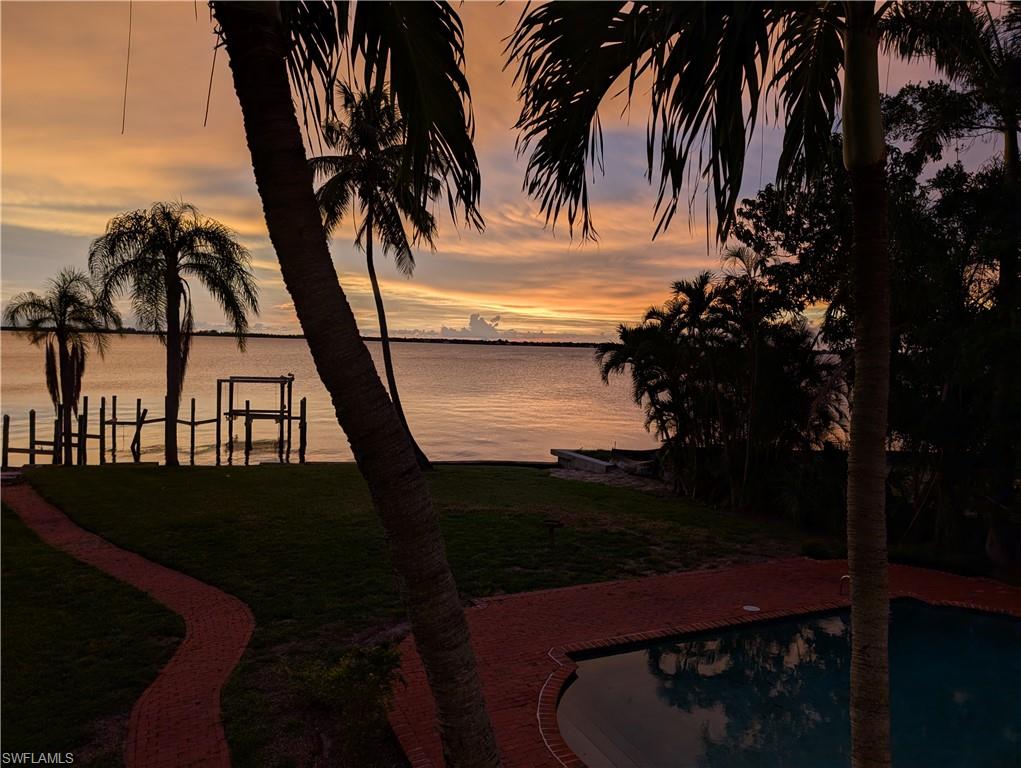 VALENCIA TERRACE - Residential