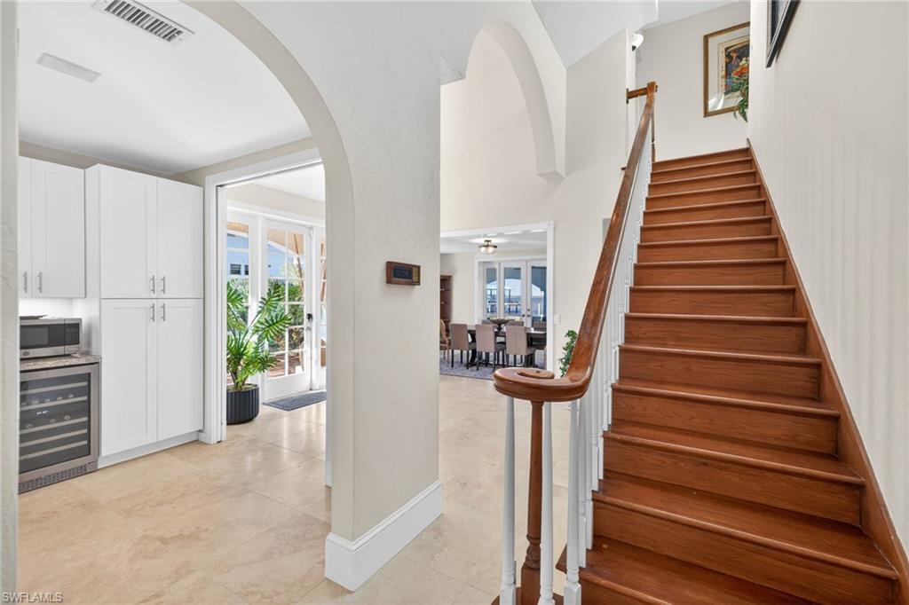 VALENCIA TERRACE - Residential