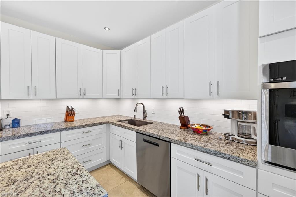 VALENCIA TERRACE - Residential