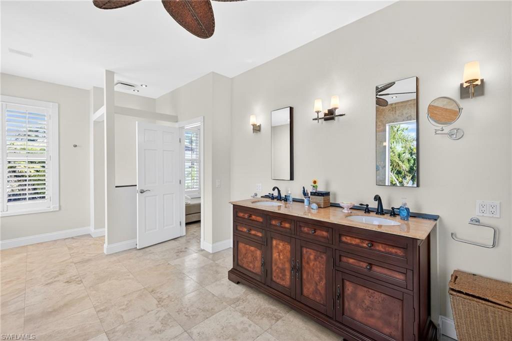 VALENCIA TERRACE - Residential