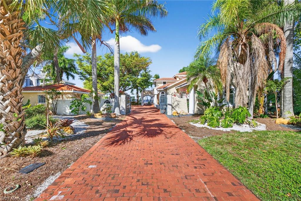 VALENCIA TERRACE - Residential