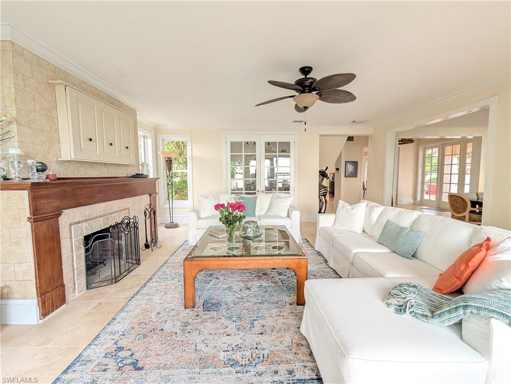 VALENCIA TERRACE - Residential