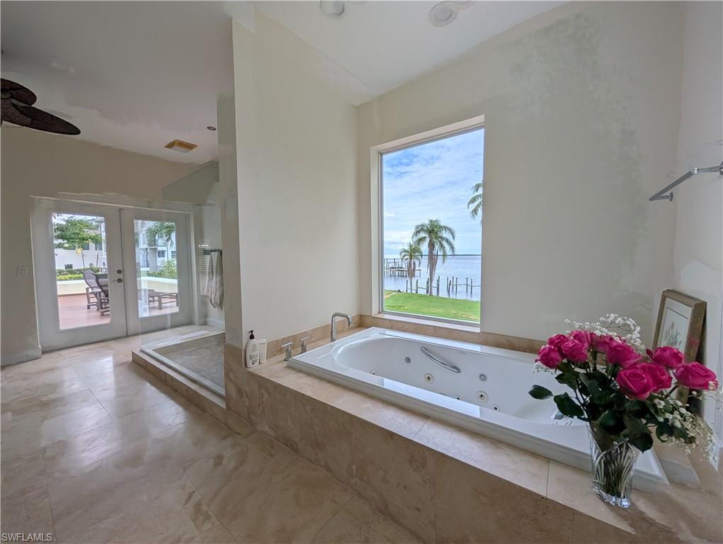 VALENCIA TERRACE - Residential