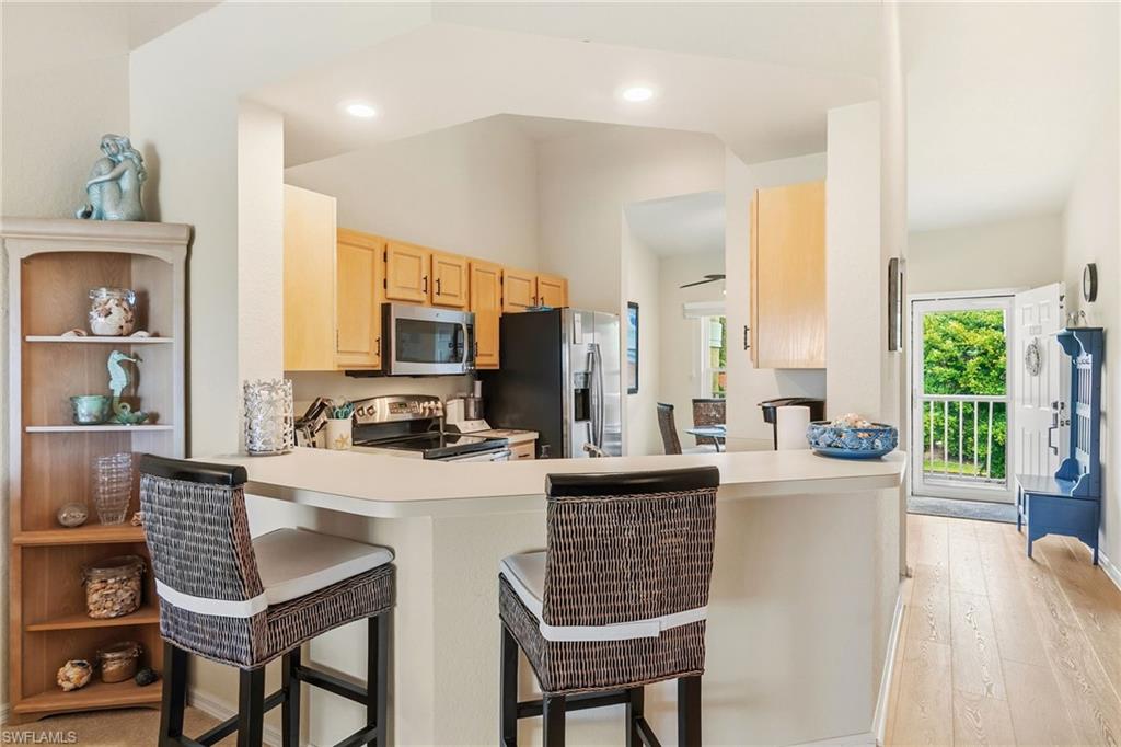 SPANISH WELLS GOLF CONDO - Residential