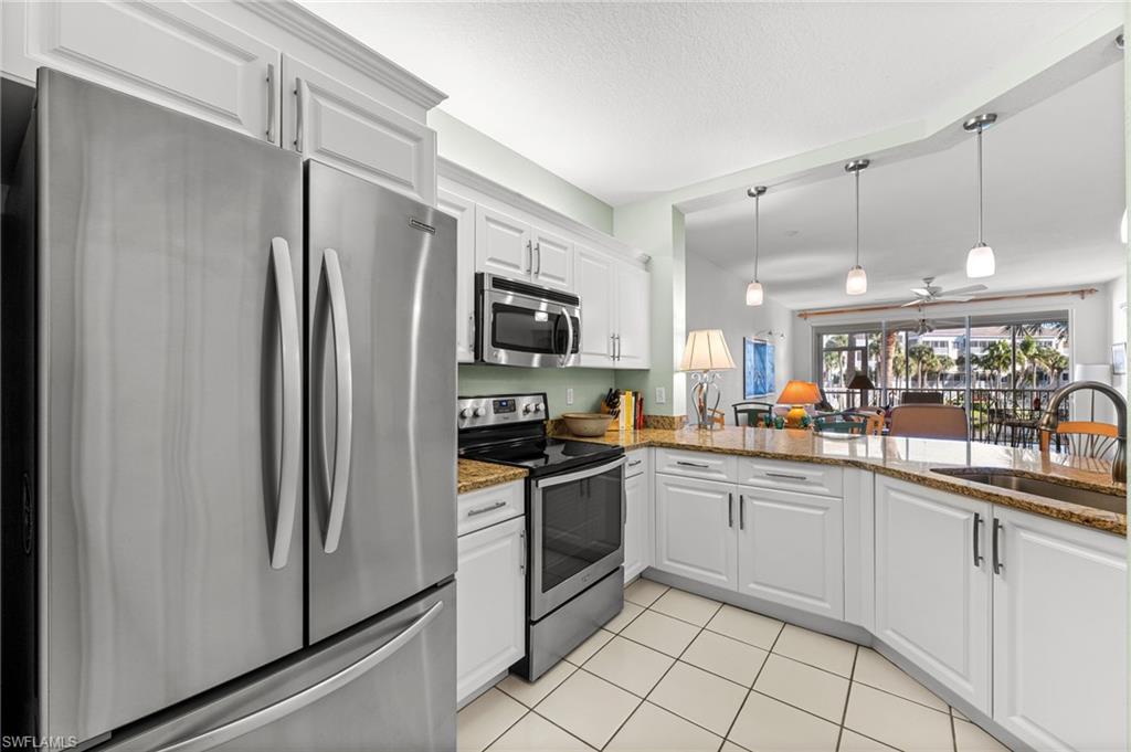 PEBBLE CREEK - Residential