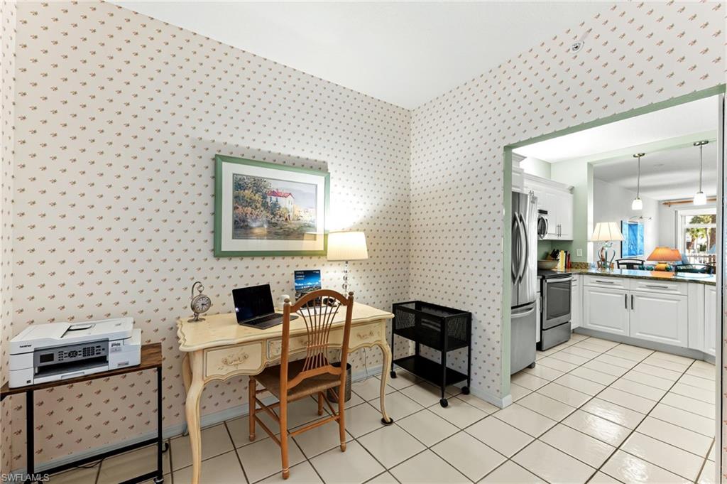 PEBBLE CREEK - Residential