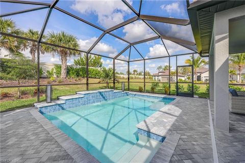 Townhouse in FORT MYERS FL 12400 Canal Grande DR.jpg