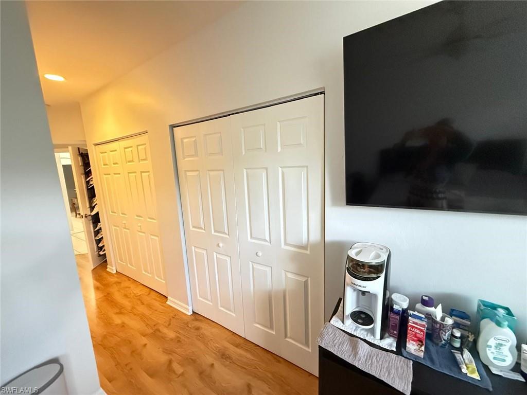 WILSHIRE PINES - Residential Lease