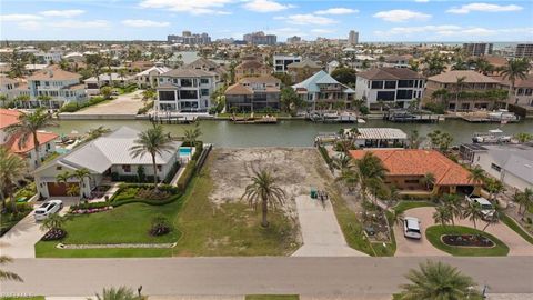 224 HERON AVE NAPLES FL 34108