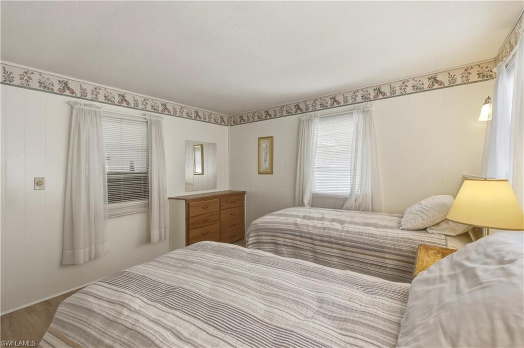 MARINERS COVE - Residential