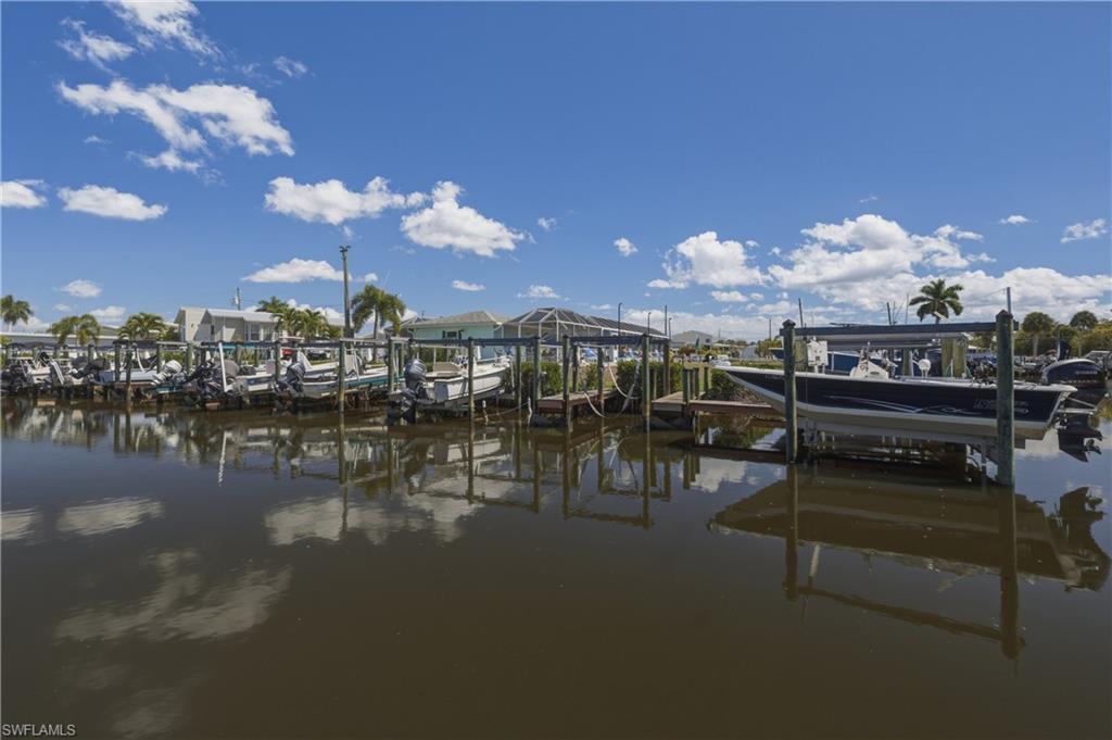 MARINERS COVE - Residential