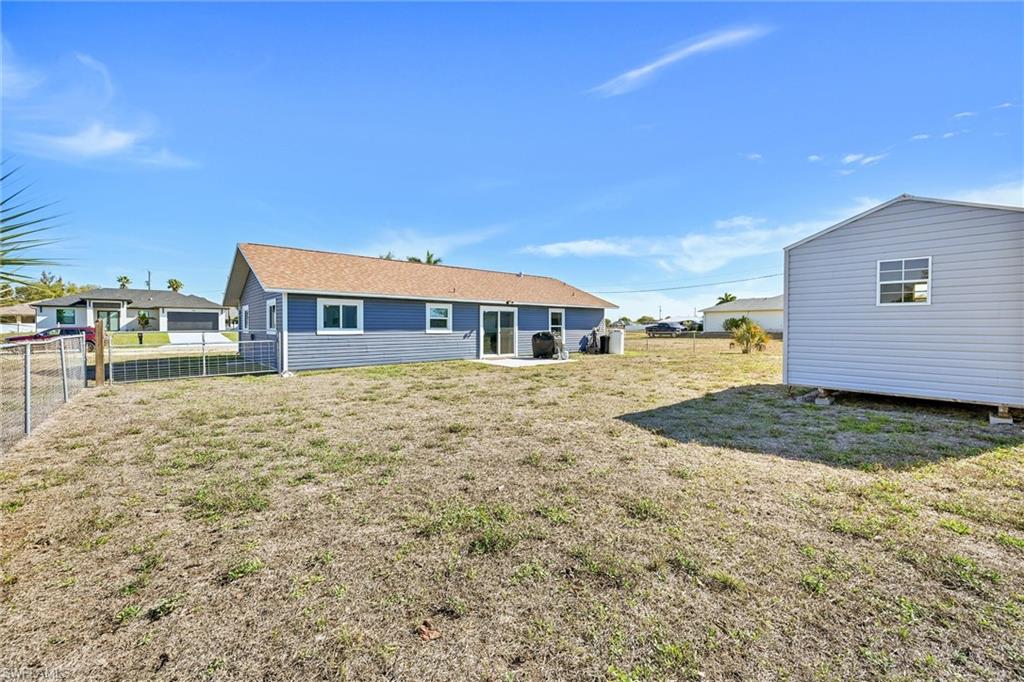 CAPE CORAL - Residential