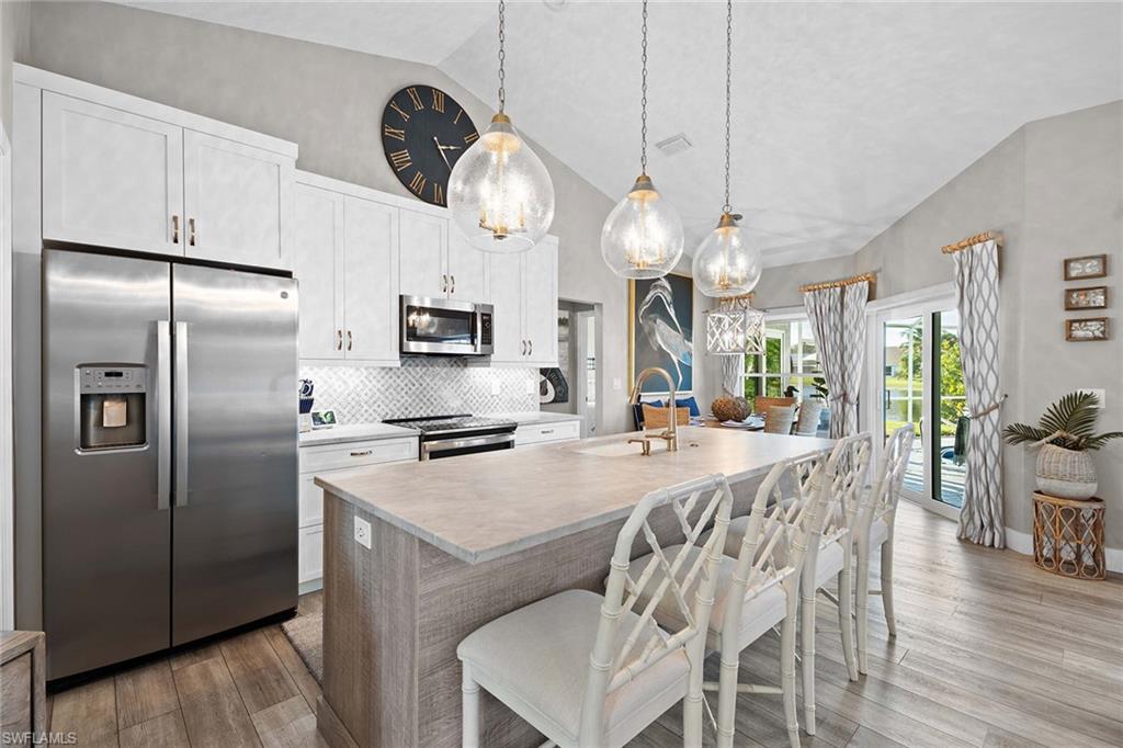 BERKSHIRE LAKES - Residential