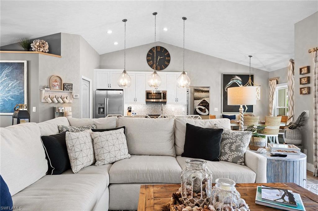 BERKSHIRE LAKES - Residential